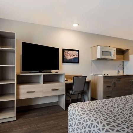 Woodspring Suites Grand Rapids Kentwood Cascade Buitenkant foto