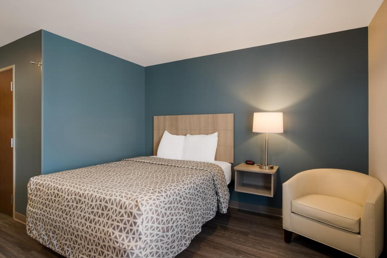 Woodspring Suites Grand Rapids Kentwood Cascade Buitenkant foto