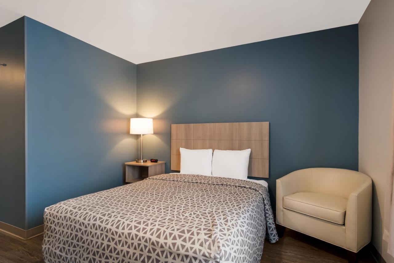Woodspring Suites Grand Rapids Kentwood Cascade Buitenkant foto