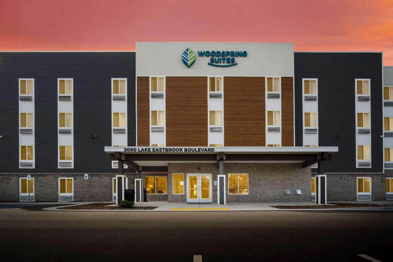 Woodspring Suites Grand Rapids Kentwood Cascade Buitenkant foto