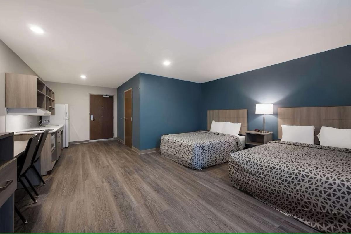 Woodspring Suites Grand Rapids Kentwood Cascade Buitenkant foto